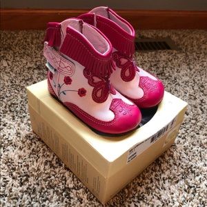 Infant US size 3 Robeez